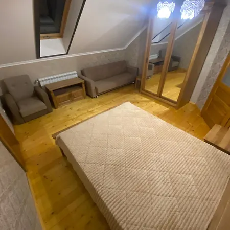 Apartmán у дохтора відпочинок у карпатах Golubinoye