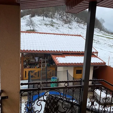 Apartmán у дохтора відпочинок у карпатах *