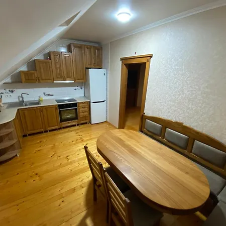 Apartmán у дохтора відпочинок у карпатах *